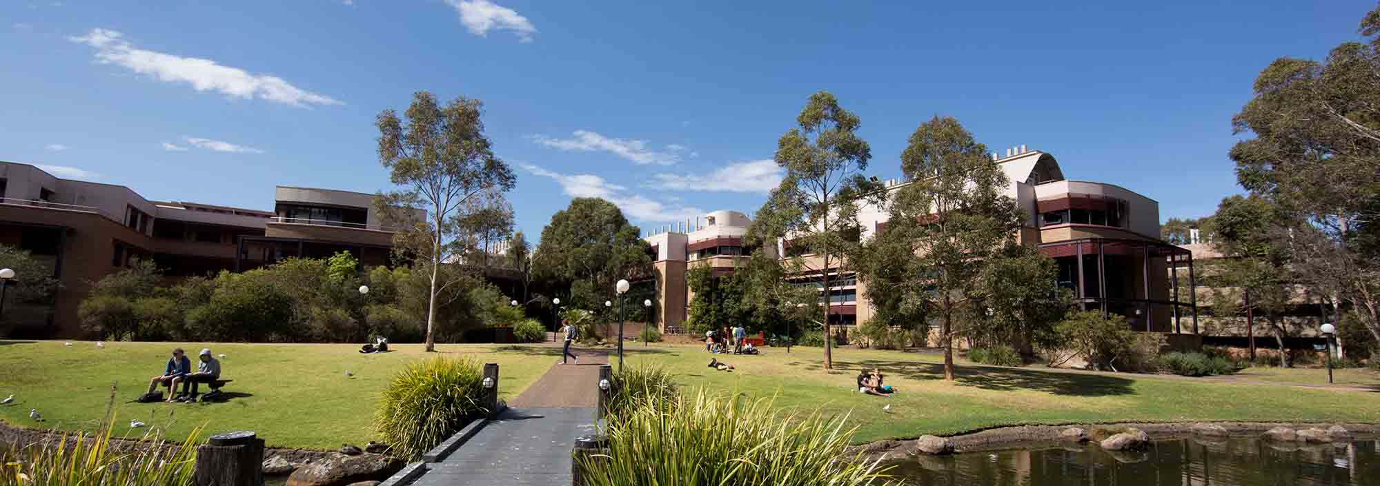 Study at the University of Wollongong - ILW Overseas Education (1)