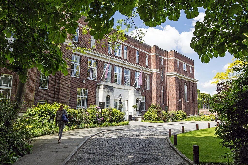 Regent's University London January